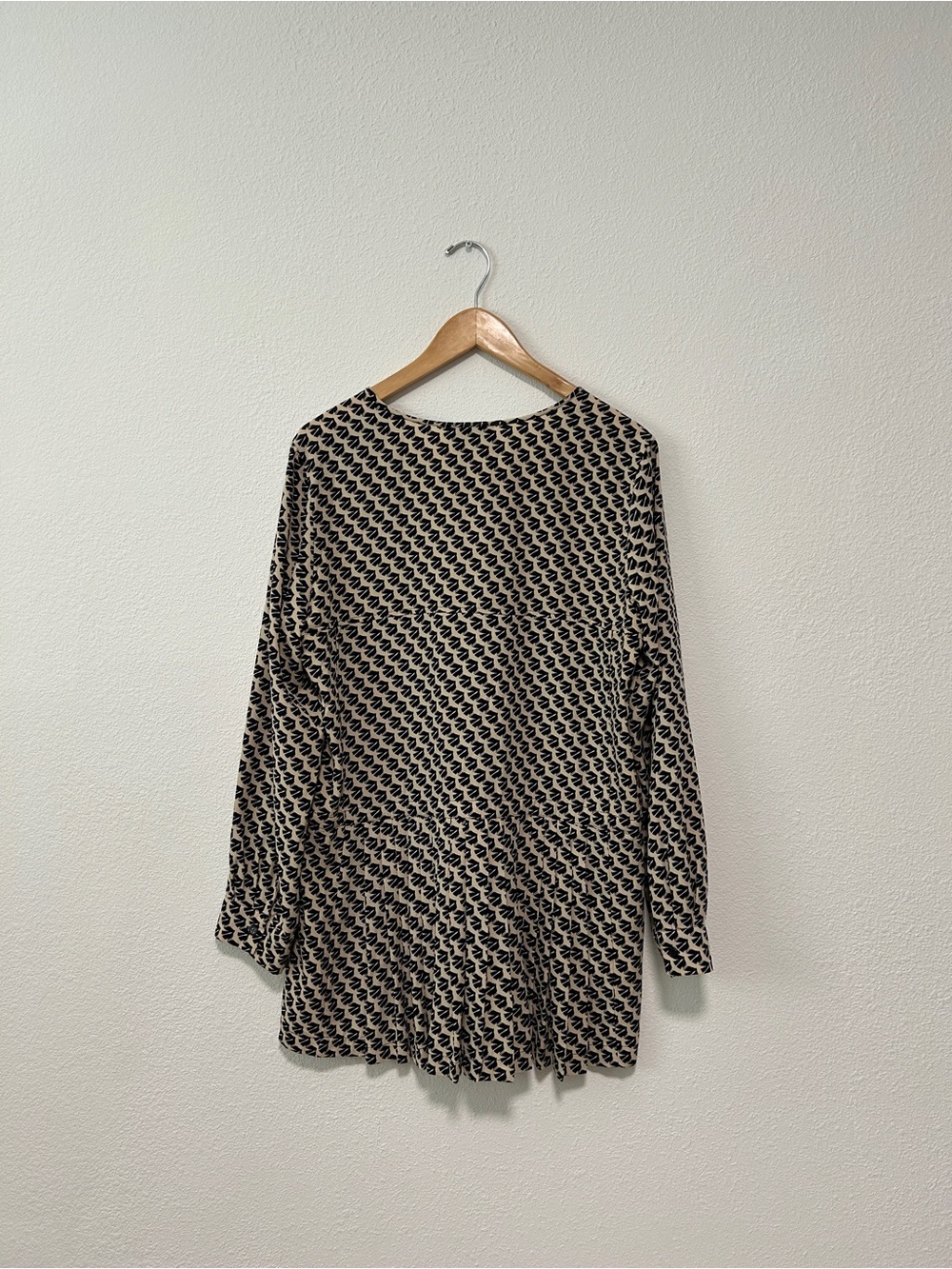 Maeve Anthropologie crane print pleated drawstring tunic top size large